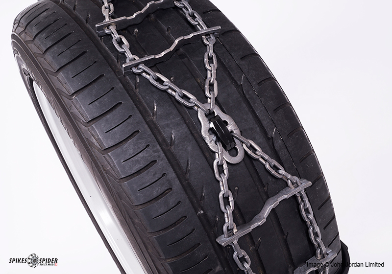 Toyota Proace Verso L3 (long) (16 on) :Spikes-Spider ALPINE PRO size AP2  wheel bolt size TBC