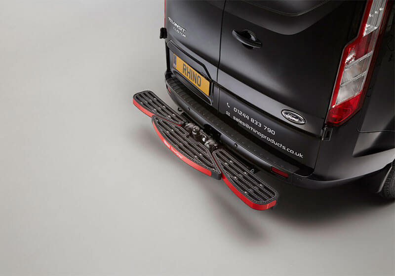 Volkswagen VW Caddy Maxi estate (2011 to 2015):Rhino TowStep Duo black (without reversing sensors) no. TS11B